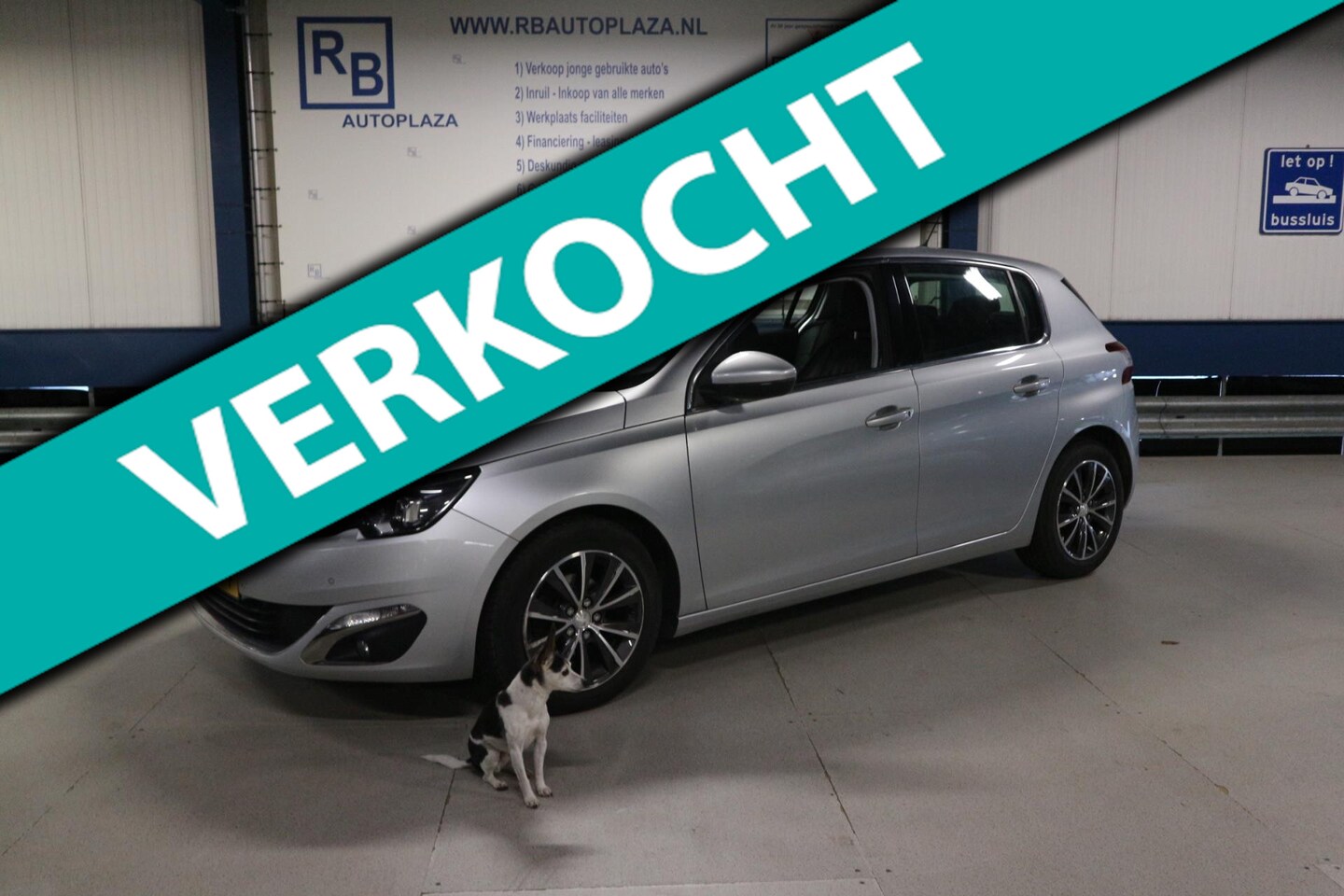 Peugeot 308 - 1.2 LEER + STOELVERWARMING / 12 MND GARANTIE ! ! ! - AutoWereld.nl