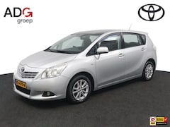 Toyota Verso - 1.8 VVT-i Aspiration | Trekhaak | Panoramadak | Cruise Control | Climate Control | Parkeer