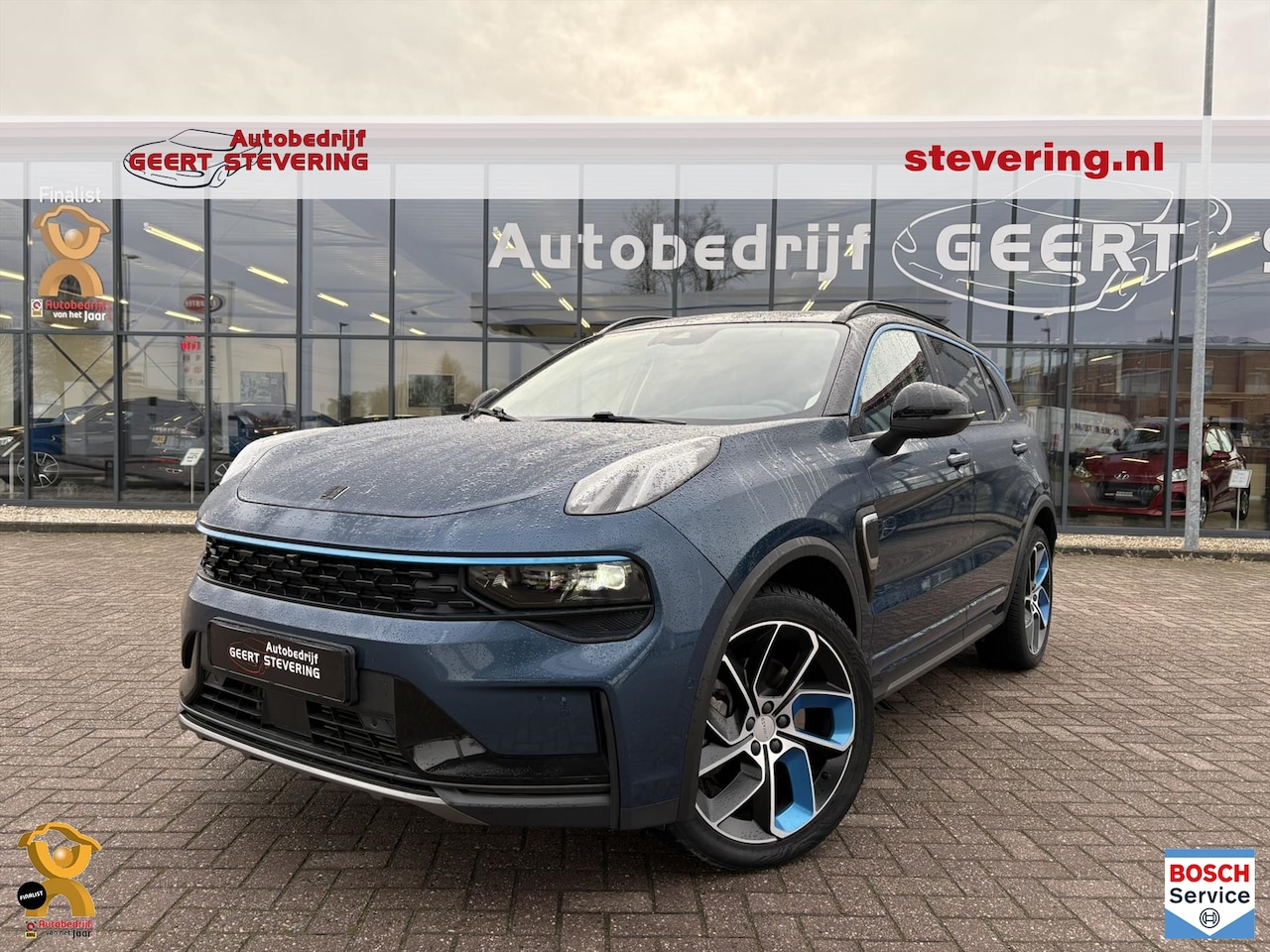 Lynk & Co 01 - 1.5 261pk PHEV / 360° Camera / Trekhaak / 4S-banden - AutoWereld.nl