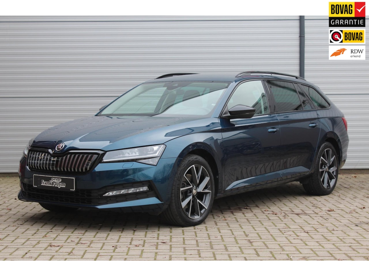 Skoda Superb Combi - 1.4 TSI iV Business Edition Plus/Winterpakket/AppleCarPlay/LED - AutoWereld.nl