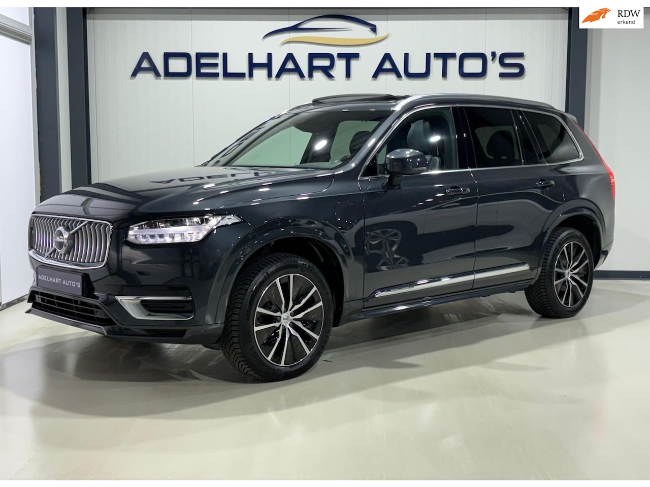 Volvo XC90 - 2.0 T8 Recharge AWD Inscription 7 Pers. / Panorama dak / Elektrische stoelen / Lederen int - AutoWereld.nl