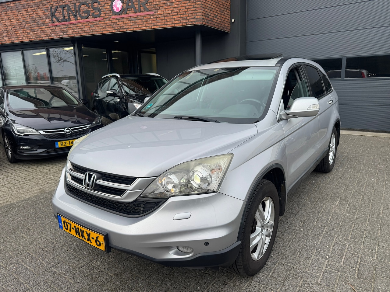 Honda CR-V - 2.0i 4X4 XENON LEDER TREKHAAK CRUISE ORIG NL NAP - AutoWereld.nl