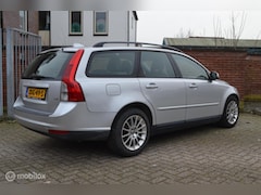 Volvo V50 - 2.4i Kinetic | 170PK | Airco | Youngtimer