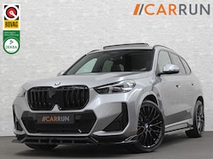 BMW X1 - 18i M-Sport Performance-Pack | Panorama | Sportstoelen | Carbon | Keyless-Entry | Sfeerver