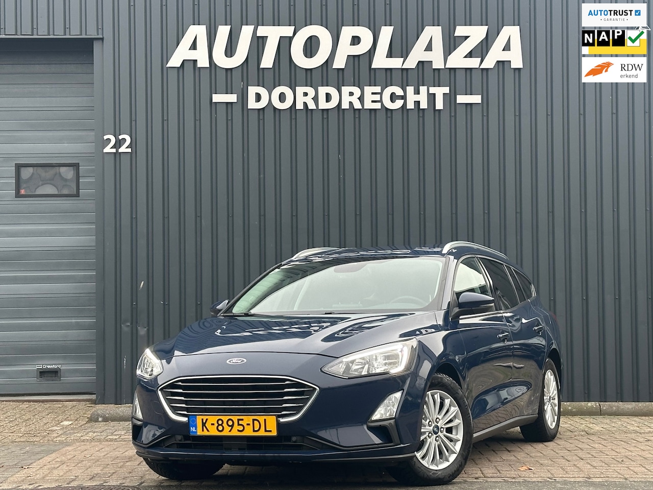 Ford Focus Wagon - 1.0 EcoBoost Titanium X Business VIRTUAL|TREKHAAK - AutoWereld.nl