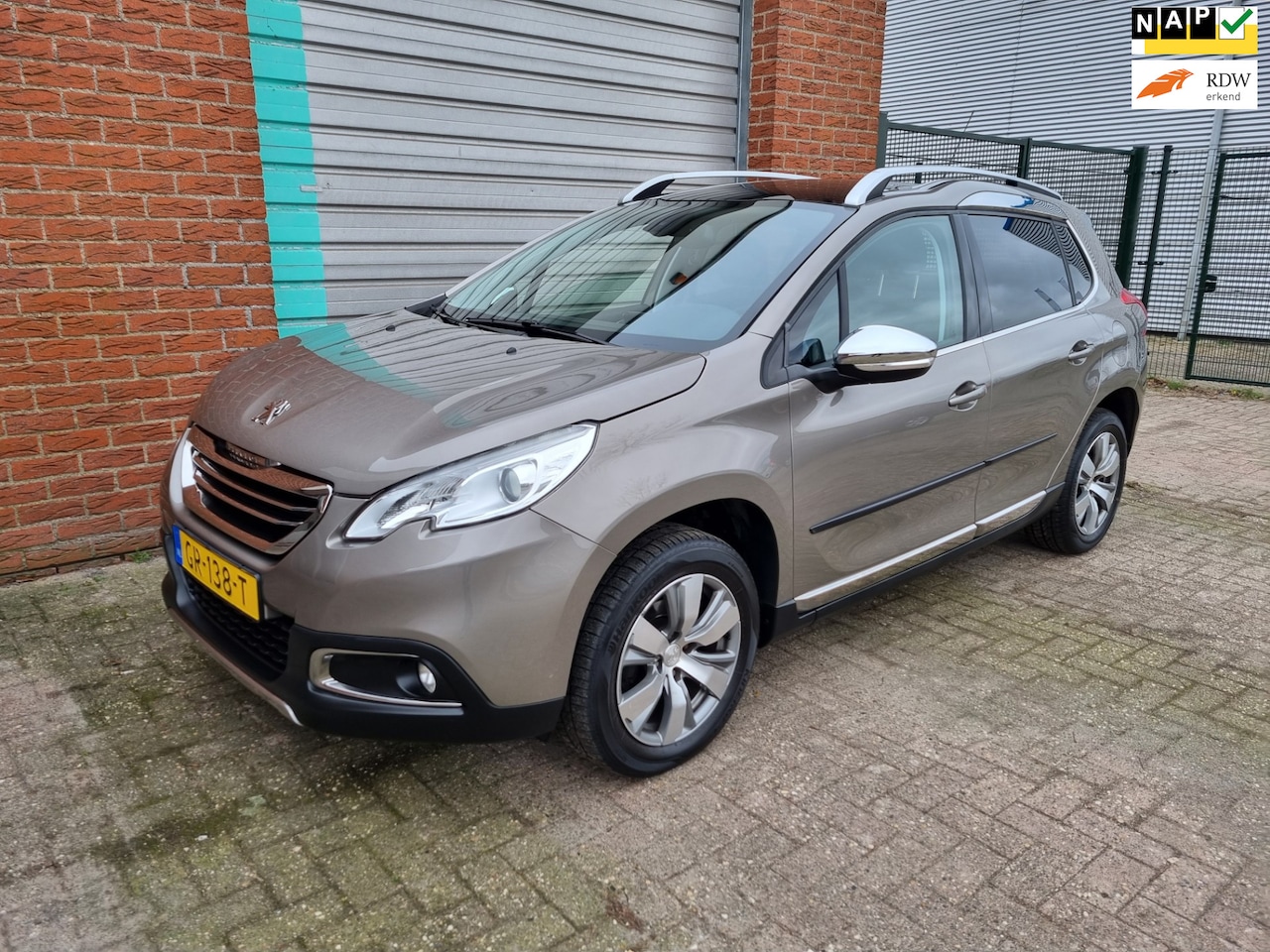 Peugeot 2008 - 1.2 PureTech Allure NAV.+ Clima Bj:2015 NAP! - AutoWereld.nl