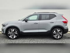 Volvo XC40 - 2.0 B3 Ultra Dark 20” Wielen - Panoramadak - Lighting – Harman Kardon Audio - 360 Cam - Pr