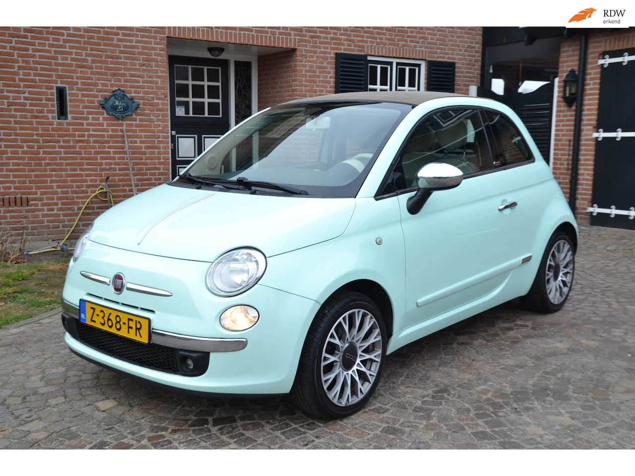 Fiat 500 C - 1.2 Lounge - Cabriotop - Airco - Velgen - Parkeersensoren - El.Ramen - Radio/cd+stuurbed.+ - AutoWereld.nl