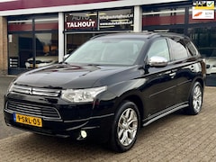 Mitsubishi Outlander - 2.0 PHEV instyle - PANORAMADAK | LEER | NAVIGATIE | ECC | XENON
