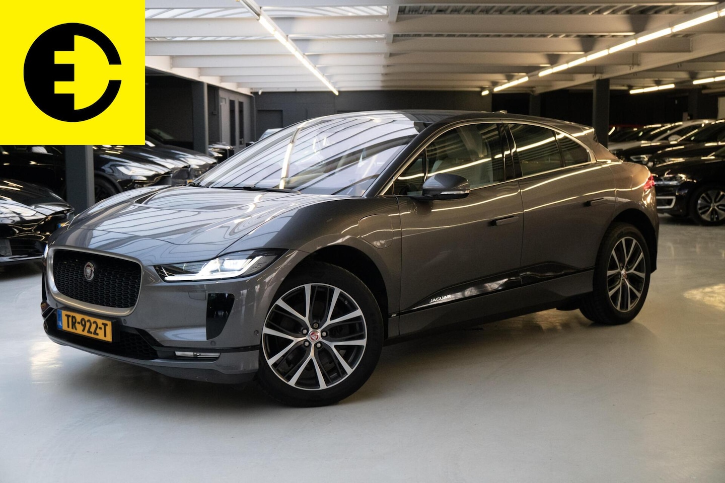Jaguar I-PACE - EV400 S 90 kWh | Meridian audio | Stoelverwarming | Wit leder - AutoWereld.nl