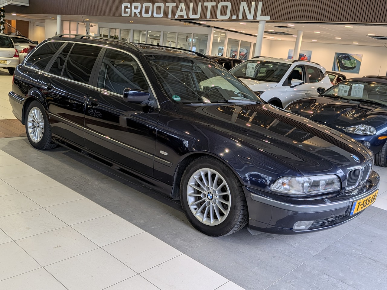 BMW 5-serie Touring - 520i OPKNAPPER Airco, Stuurbekrachtiging - AutoWereld.nl