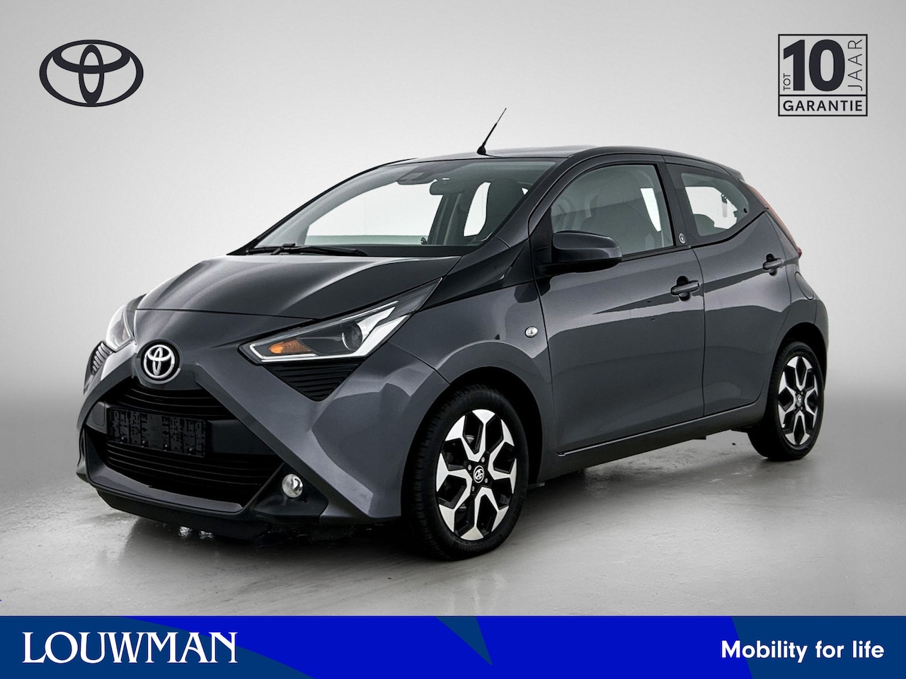 Toyota Aygo - 1.0 VVT-i x-joy | Automaat | Parkeersenoren achter - AutoWereld.nl