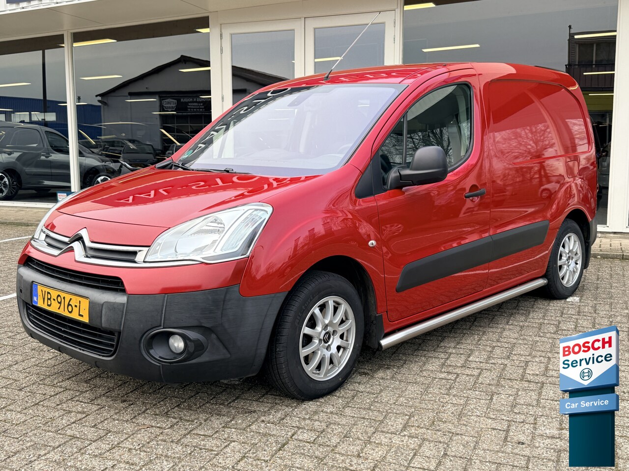 Citroën Berlingo - 1.6 e-HDI 90pk 500 Comfort Economy | Airco | Cruise Control | Bluetooth | Regen- en lichts - AutoWereld.nl
