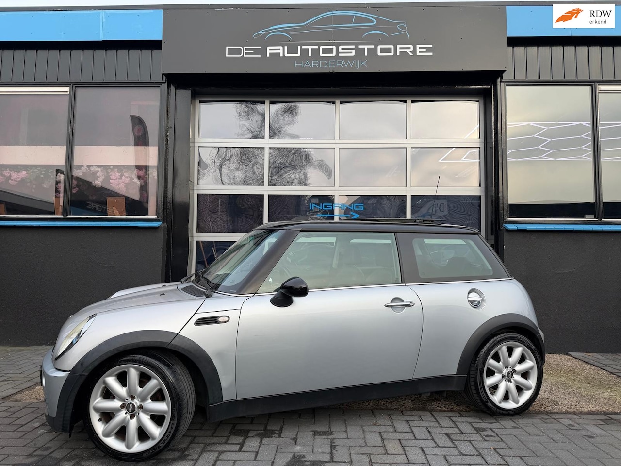 MINI Cooper - Mini 1.6 Chili Airco leder Stoelverw pano Dak Parrot Dealer onderhouden perfecte Staat - AutoWereld.nl