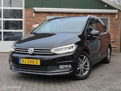 Volkswagen Touran - 1.4 TSI Highline Business|7-zitplaatsen|Camera|Stoelverwarming|El Achterklep