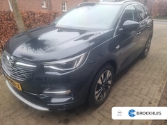 Opel Grandland X - 1.2 Turbo Business Executive Elek Achterklep | 17" Lichtmetaal | Trekhaak | LED | Carplay