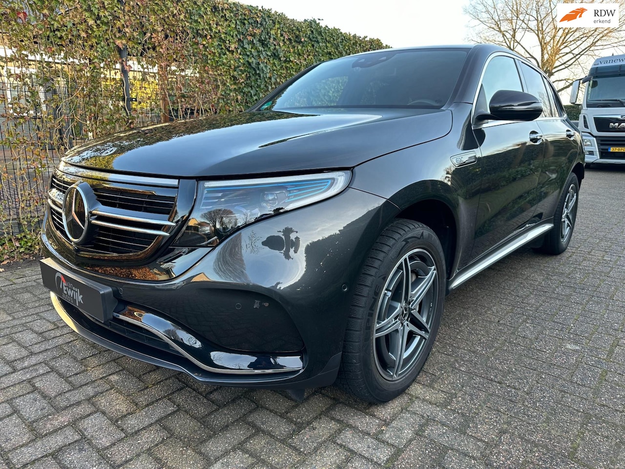 Mercedes-Benz EQC - 400 4MATIC AMG, Schuifdak, BTW! - AutoWereld.nl