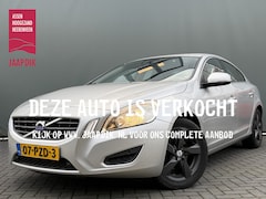 Volvo S60 - BWJ 2011 1.6 180 PK T4 Momentum AUTOMAAT / TREKHAAK / CRUISE / CLIMA / NAVI / PARKEERSENSO