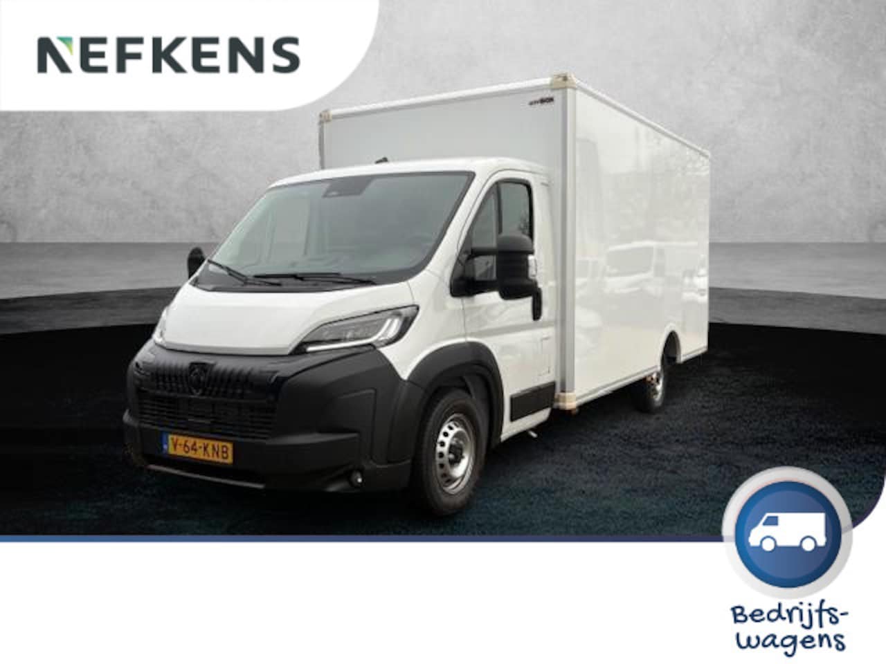 Peugeot Boxer - 2.2 180 pk Automaat L4 3.5t Zwaar | Bakwagen | Camera | Navigatie | Carplay | 3 zitplaatse - AutoWereld.nl