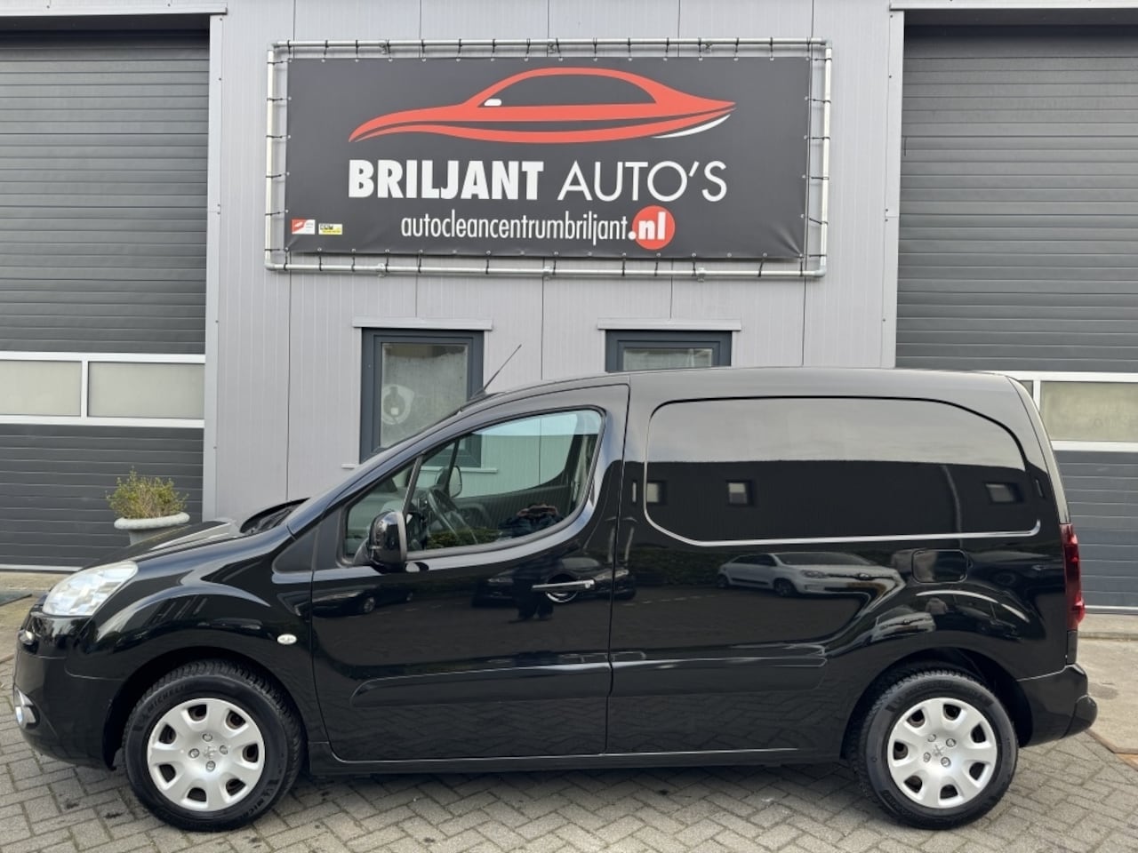 Peugeot Partner - 120 1.6 e-HDI L1 Nav - AutoWereld.nl