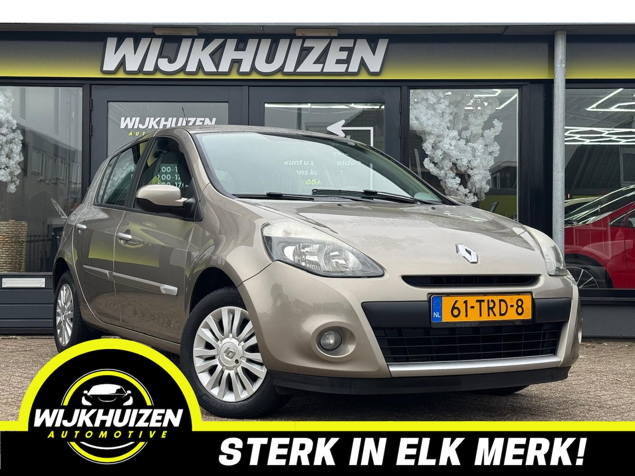 Renault Clio - 1.2 TCe Collection met Airco !!! Navigatie !!! Cruise !!! Nap !!! - AutoWereld.nl