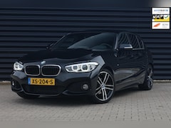 BMW 1-serie - 118i High Executive M Sport / CARPLAY / LEDER / SENSOREN