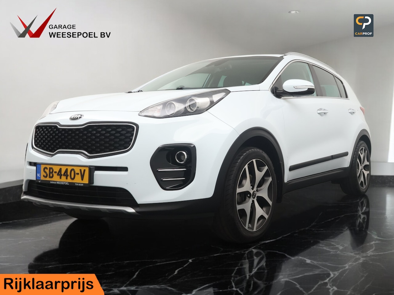 Kia Sportage - 1.6 GDI DynamicLine - Navigatie - Camera - Climate control - 19 inch LM velgen - Trekhaak - AutoWereld.nl