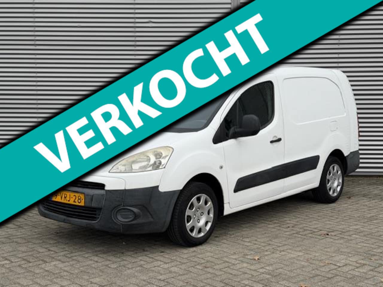 Peugeot Partner - 122 1.6 HDI L2 Elek. pakket/ Trekhaak/ 3 zits/ - AutoWereld.nl
