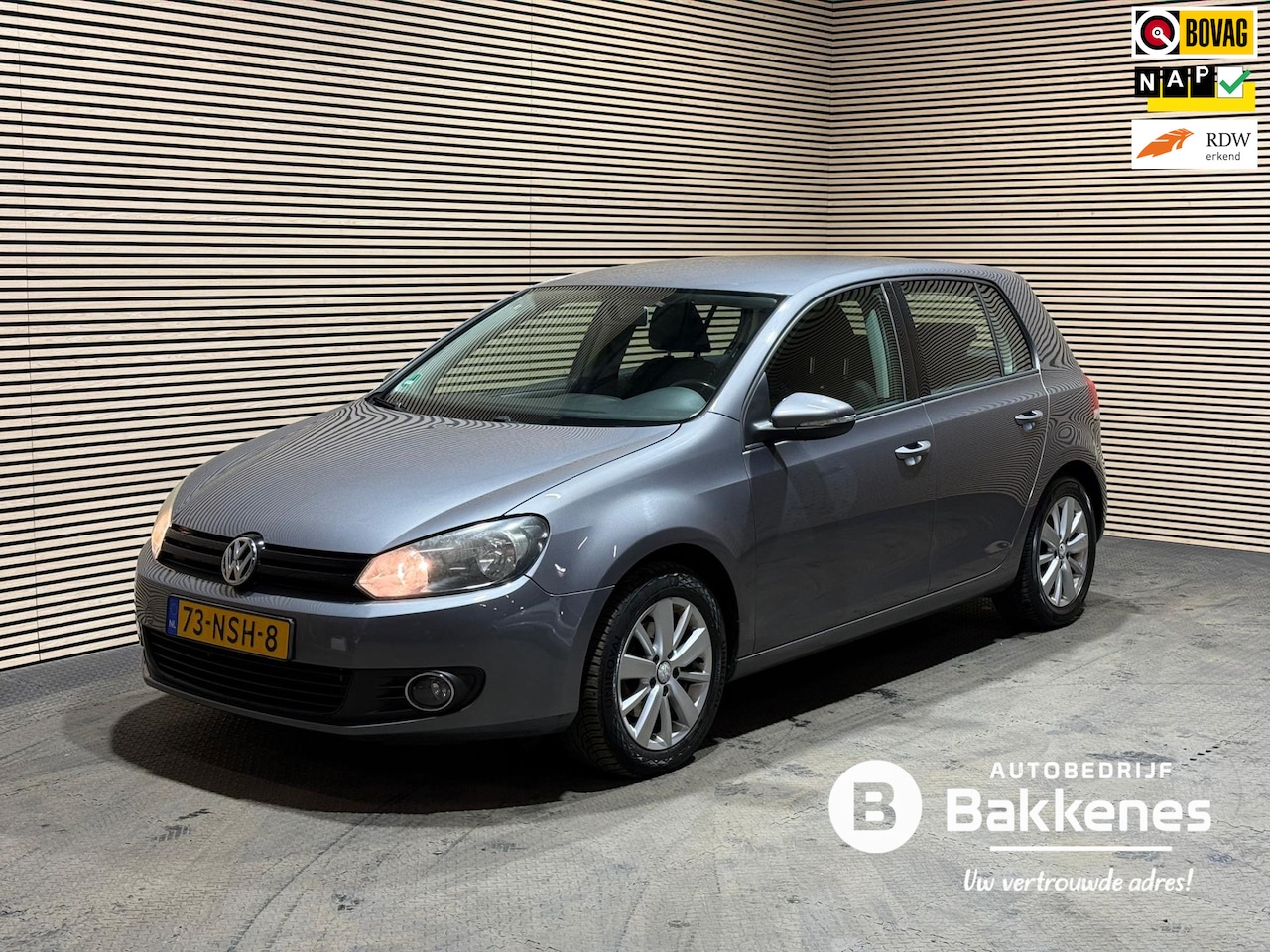 Volkswagen Golf - 1.2 TSI Tour II Bluem.| Airco | Cruise | Bluetooth | Trekhaak - AutoWereld.nl