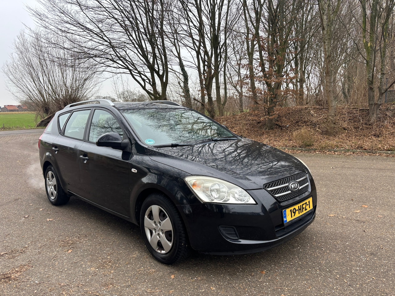 Kia Cee'd Sporty Wagon - 1.6 X-tra | Airco | APK 02-2027 - AutoWereld.nl