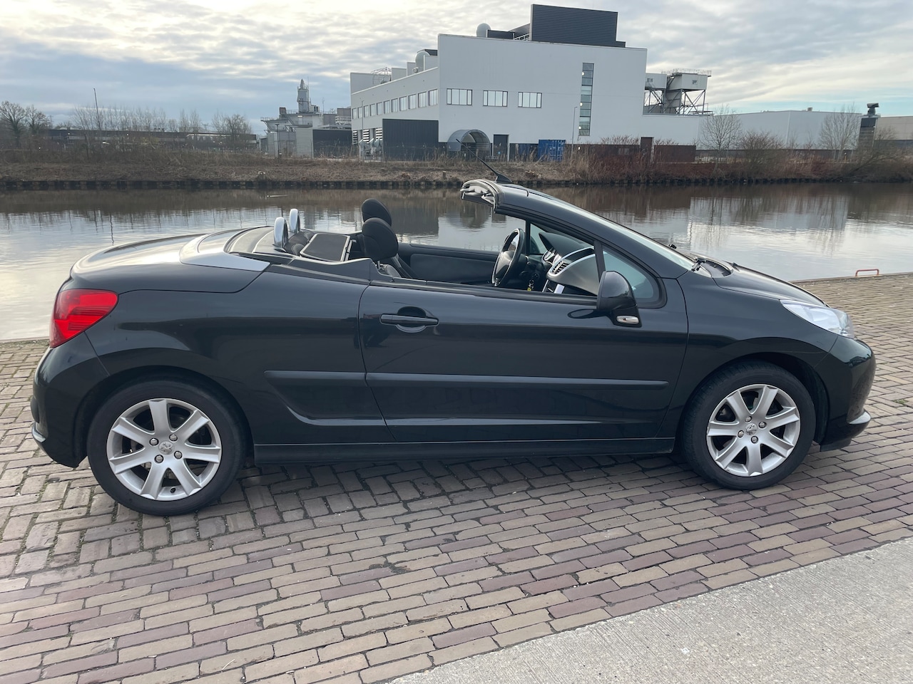 Peugeot 207 CC - 1.6 VTi - AutoWereld.nl