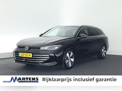 Volkswagen Passat Variant - 1.5 eHybrid 204pk Business Trekhaak Camera Stoelverwarming Head-Up Navigatie