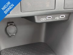 Toyota Yaris - 1.5 Hybrid NIEUW DIRECT LEVERBAAR CLIMA AD-CRUISE CAMERA APPLE/ANDROID BLUETOOTH