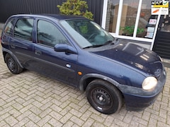 Opel Corsa - 1.4i-16V Strada Cool