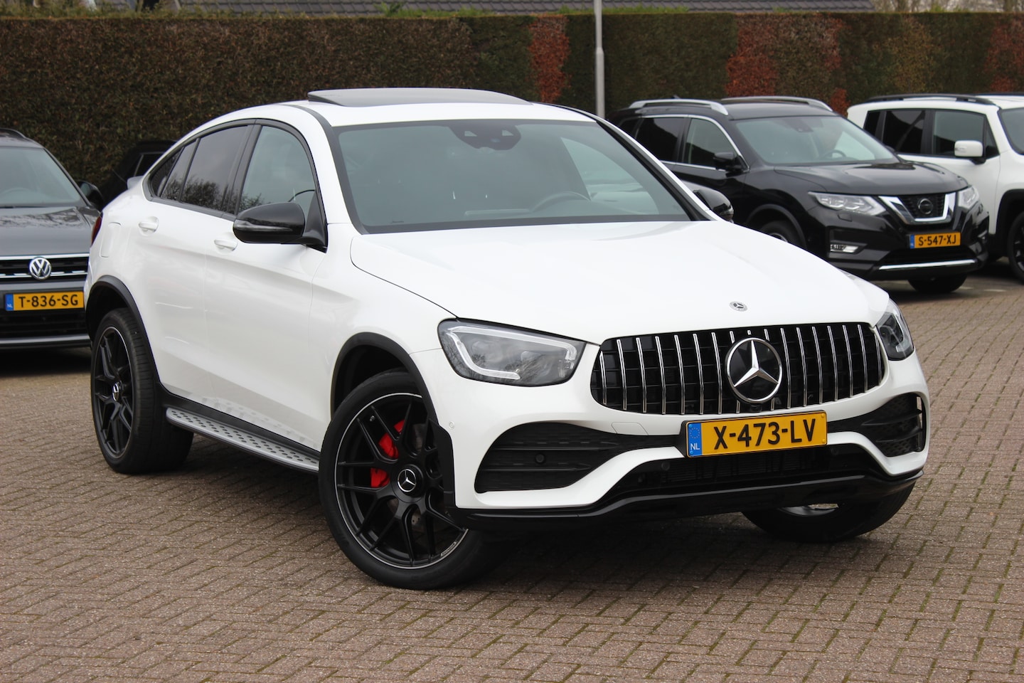 Mercedes-Benz GLC-klasse Coupé - 300e 4MATIC Premium Plus / 63AMG Look / Trekhaak / Schuifdak / 360Camera / Burmester / Mem - AutoWereld.nl