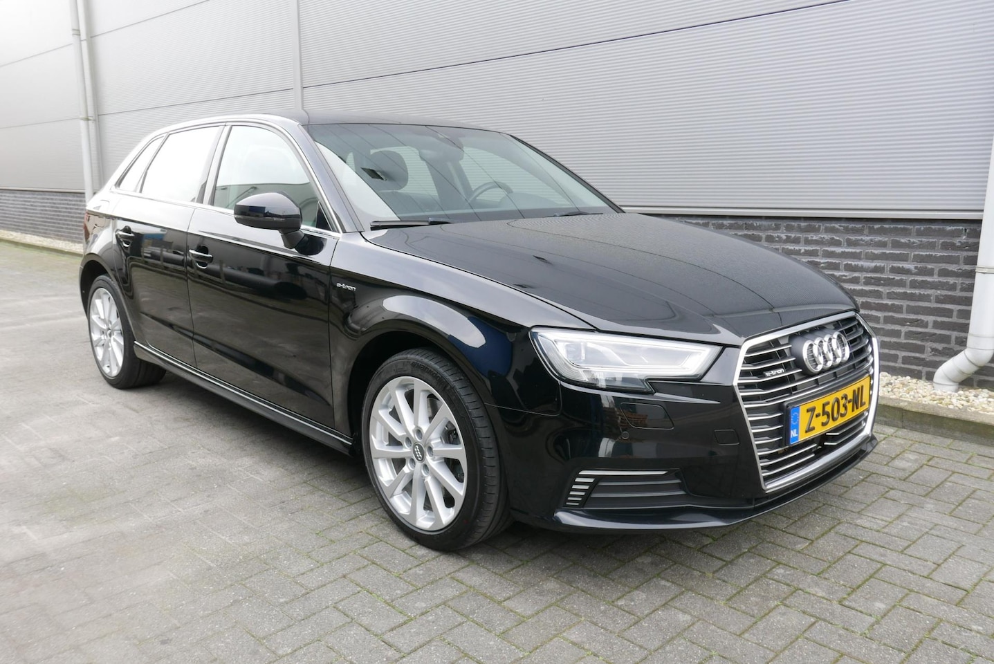 Audi A3 Sportback - 1.4 e-tron Sport Pro Line plus 1.4 e-tron Sport Pro Line plus - AutoWereld.nl