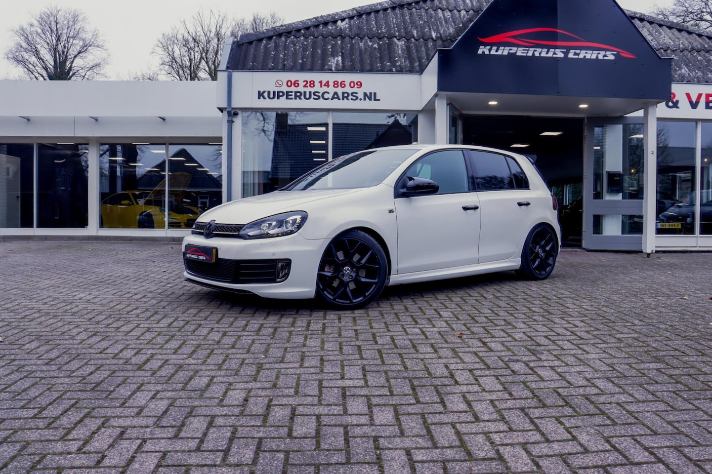 Volkswagen Golf - 2.0 GTI Edition 35 Scorpion/H&R/Stage 1/Bearlock/Historie aanwezig - AutoWereld.nl
