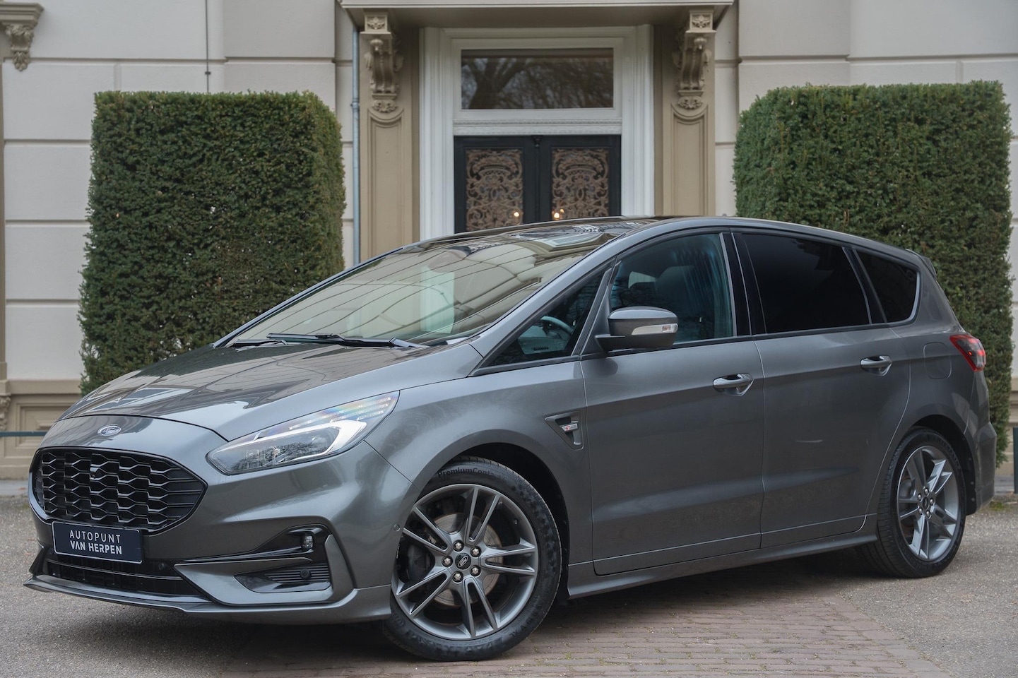 Ford S-Max - 2.5 HEV ST-Line 7p. TREKHAAK | PANO | ADAPTIVE | MEMORY | CAMERA | CARPLAY - AutoWereld.nl