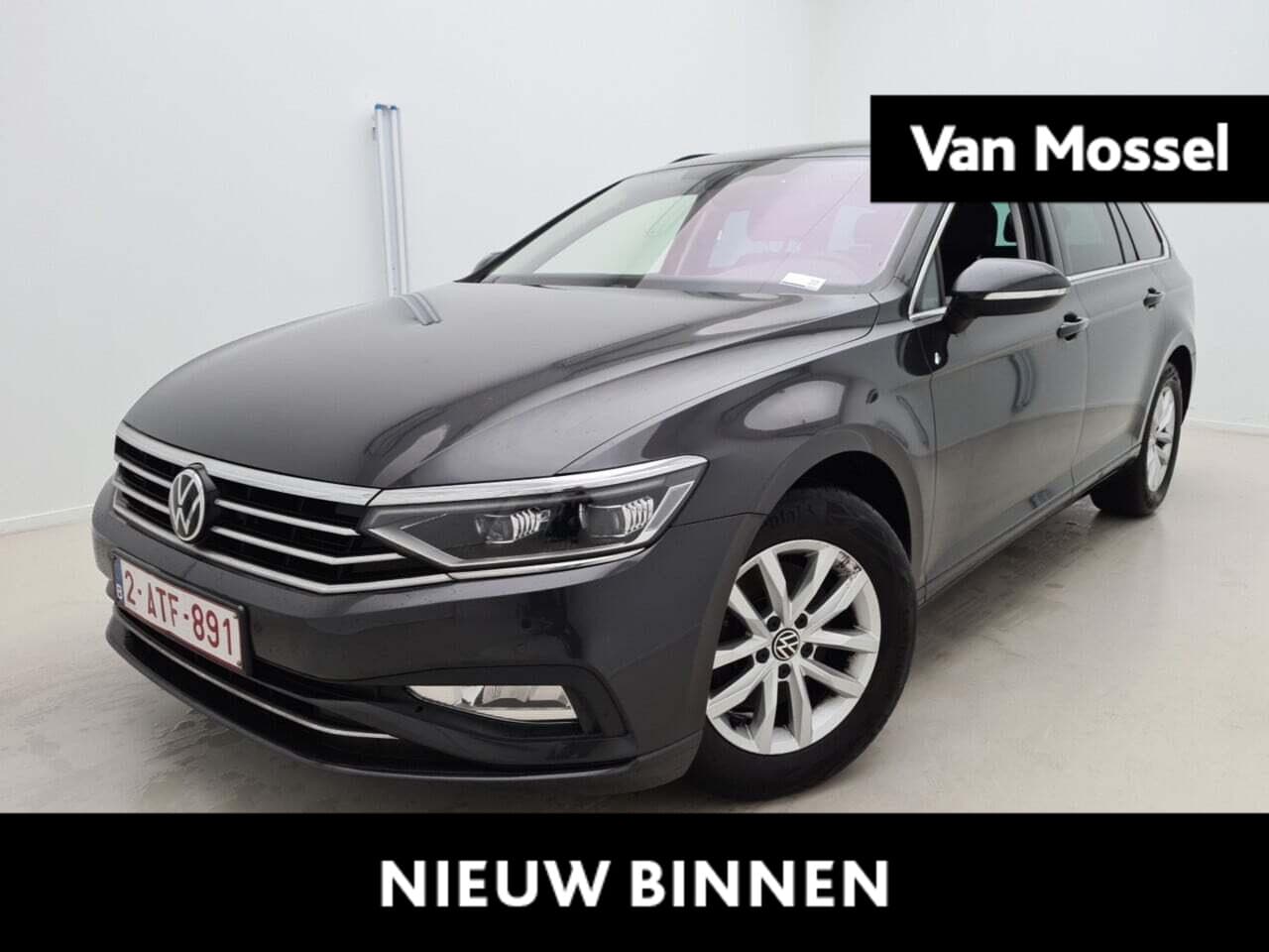 Volkswagen Passat Variant - 1.5 TSI Style Business 150 PK| Dealer Onderhouden | Trekhaak | Achteruitrijcamera | Verwar - AutoWereld.nl