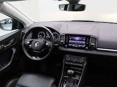 Skoda Karoq - 1.5 TSI ACT Greentech 150pk DSG-7 Business Edition [ TREKHAAK+LEDER+PANO+NAVIGATIE+PDC ]