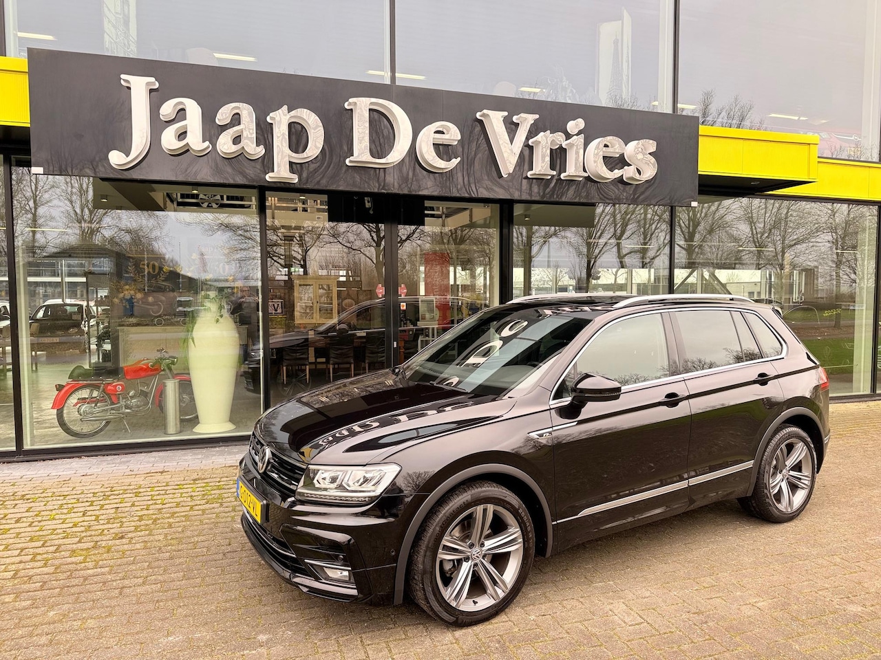 Volkswagen Tiguan - 1.5 TSI ACT Highline Business R 1.5 TSI ACT Highline Business R - AutoWereld.nl