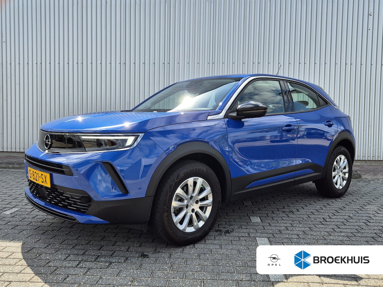 Opel Mokka - 1.2 100PK | Level 2 | Airco | Cruise control | 16 inch LMV | Parkeersensoren achter | Acht - AutoWereld.nl