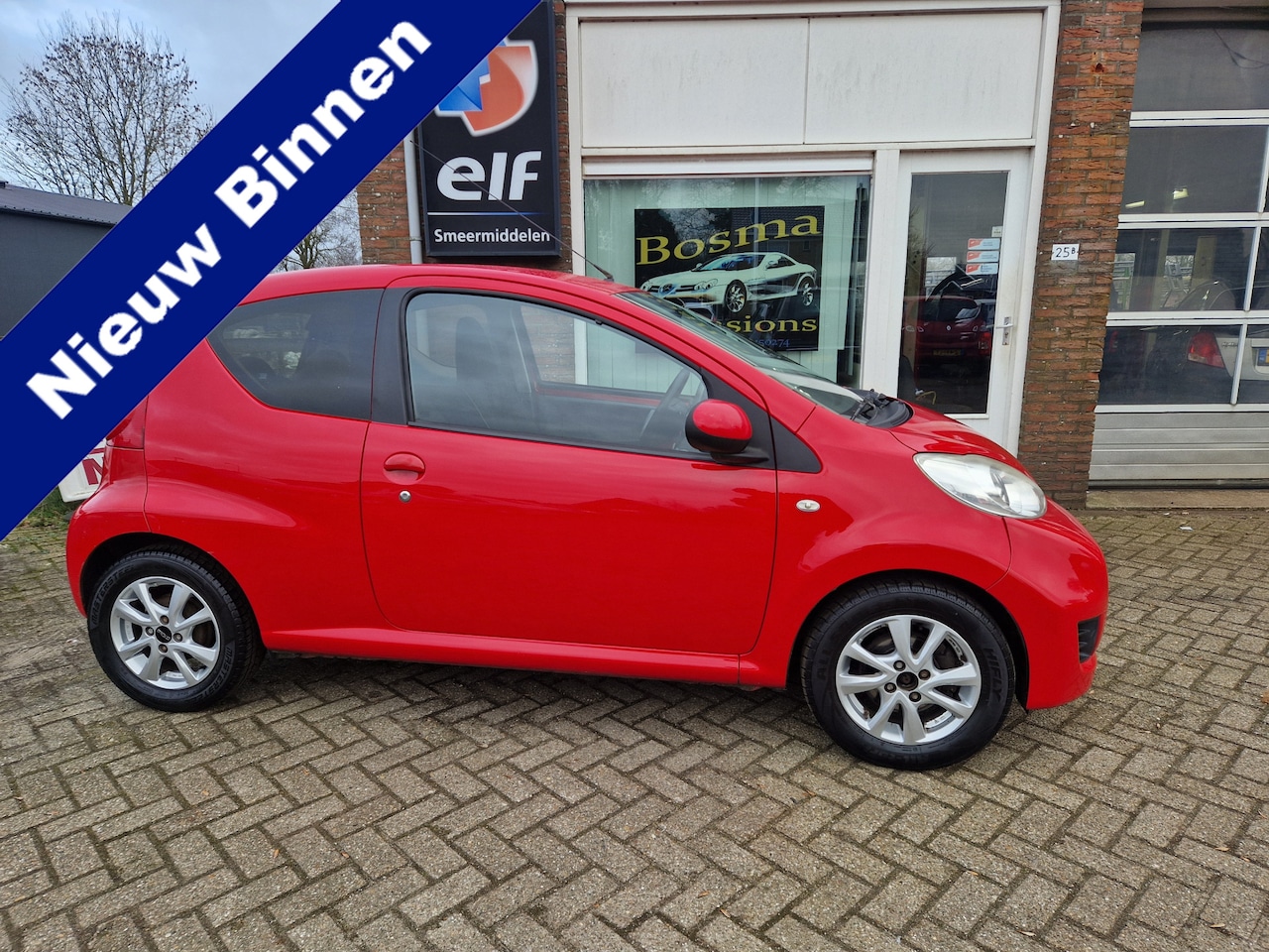 Peugeot 107 - 1.0-12V "XR" Airco - Toerenteller - Lm velgen - Apk 08-01-2027 !! - AutoWereld.nl