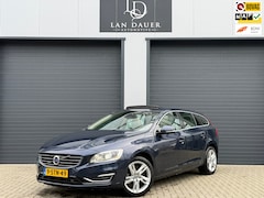 Volvo V60 - 2.4 D6 AWD Plug-In Hybrid / SCHUIFDAK / TREKHAAK