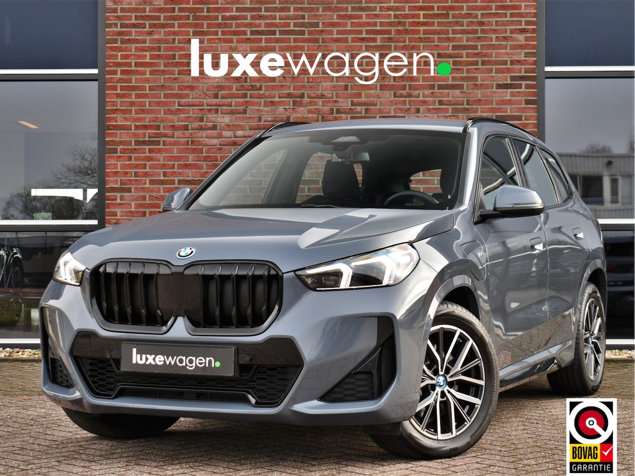 BMW X1 - xDrive25e M-Sport Premium 18inch Camera ACC-voorbereiding - AutoWereld.nl