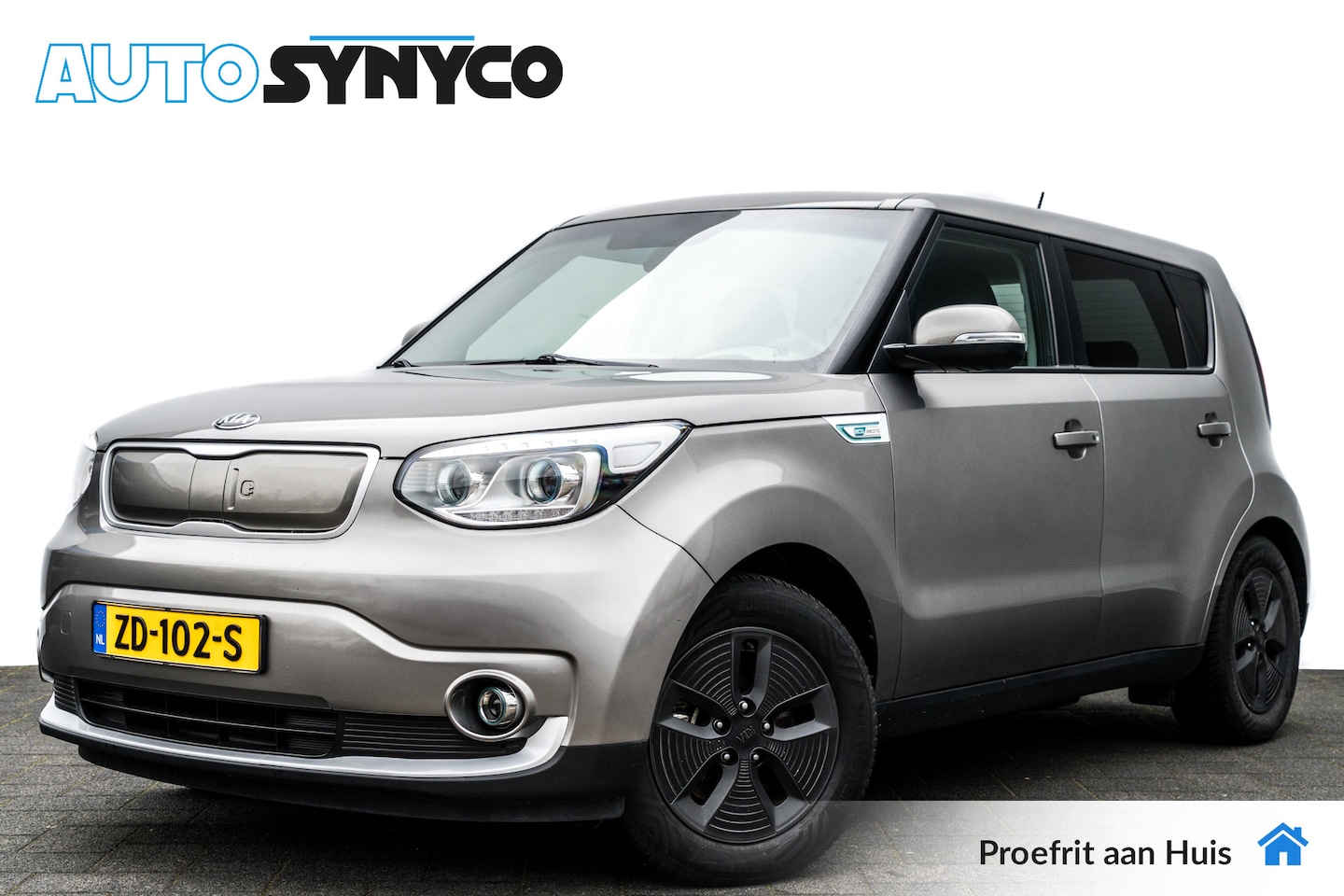 Kia e-Soul - EV ExecutiveLine 27 kWh | Camera | Keyless | Full Map Navi | Getint Glas | Volledig onderh - AutoWereld.nl