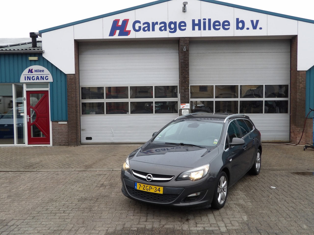 Opel Astra Sports Tourer - 1.4 Turbo Berlin 1.4 Turbo Berlin - AutoWereld.nl