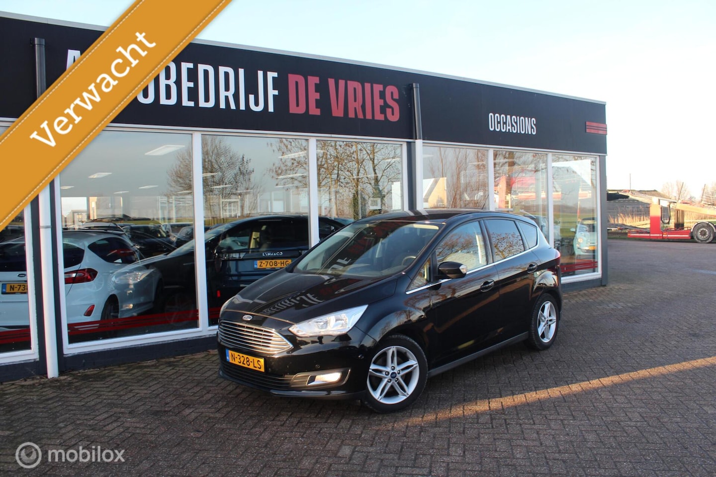 Ford C-Max - 1.5 Sport Winterpakket/Clima/Cruise/Navi/Camera - AutoWereld.nl