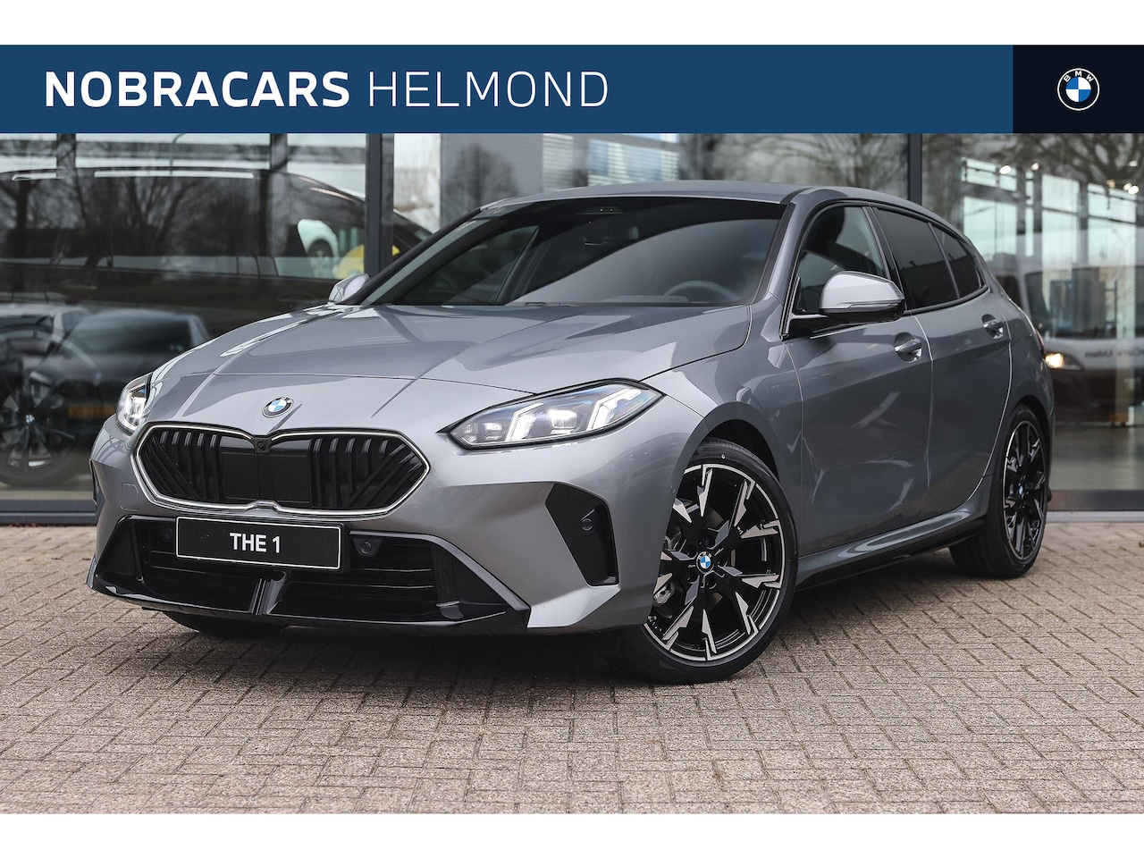 BMW 1-serie - 120 High Executive M Sport Automaat / Sportstoelen / Adaptieve LED / Head-Up / M Adaptief - AutoWereld.nl