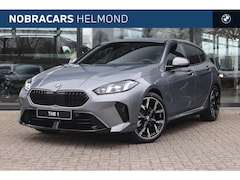 BMW 1-serie - 120 High Executive M Sport Automaat / Sportstoelen / Adaptieve LED / Head-Up / M Adaptief